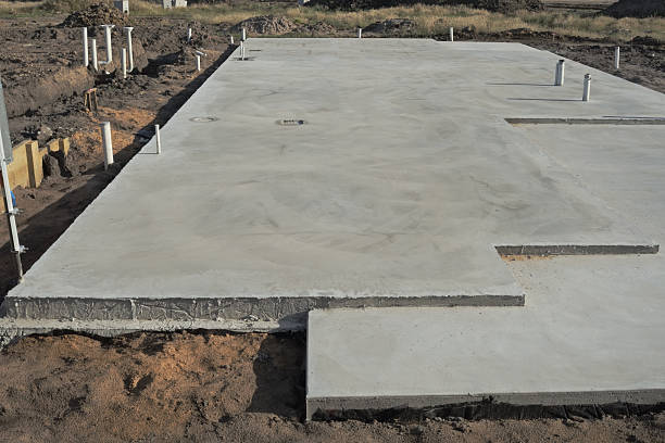 Best Concrete Pool Decks in Weed, CA